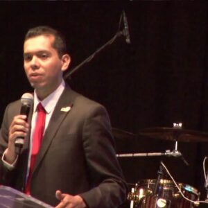 Pastor Juan Carlos Olaya muere y Dios lo resucita Testimonio