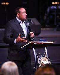 Testimonio – Transformación y Poder de Dios Testimonio – Transformación y Poder de Dios